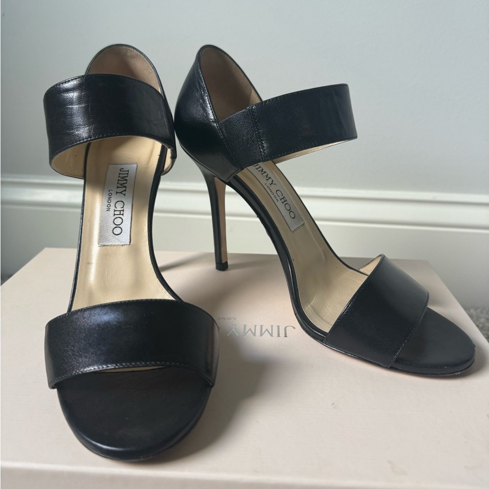 Jimmy Choo Black 37.5  Tallow Heels. VGUC.